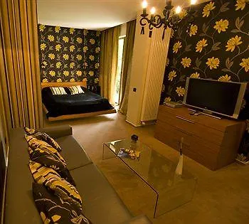 Bed & Breakfast Chambers'n Charm Boutique