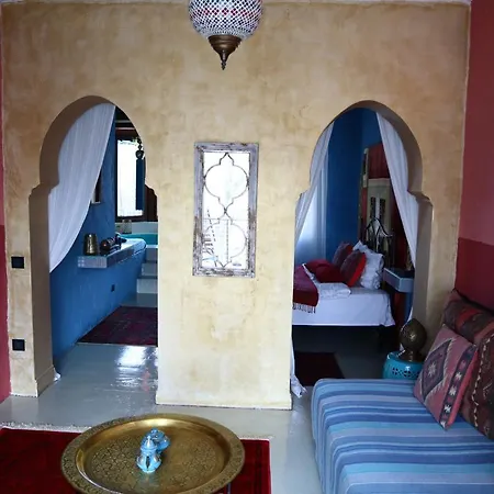 Bed & Breakfast Chambers'n Charm Boutique 4*