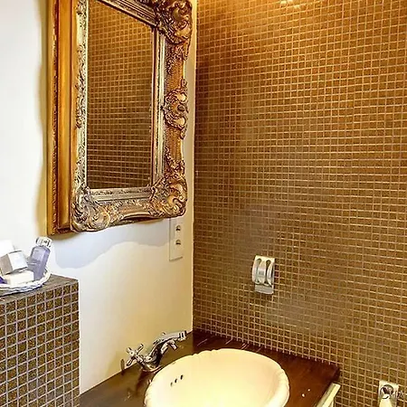 Chambers'n Charm Boutique Brašov