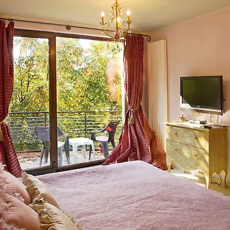 Bed & Breakfast Chambers'n Charm Boutique Brasov