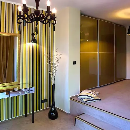 Bed & Breakfast Chambers'n Charm Boutique Brasov