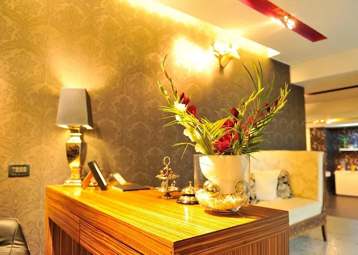 Bed & Breakfast Chambers'n Charm Boutique