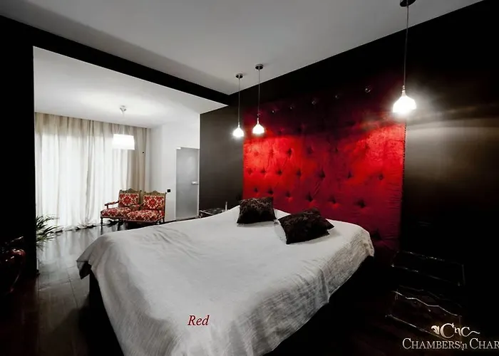 Chambers'n Charm Boutique ブラショフ