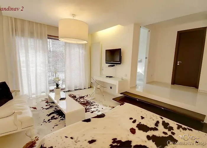 Chambers'n Charm Boutique Brašov